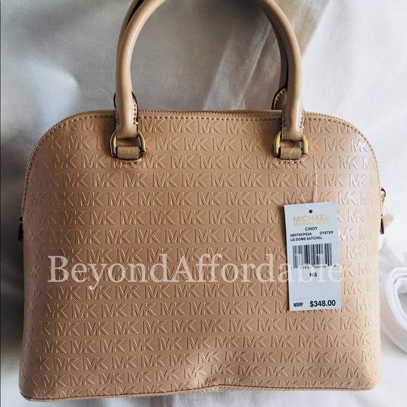 Michael Kors Cindy Dome w/ Signature MK-Lg - Picture 2 of 7